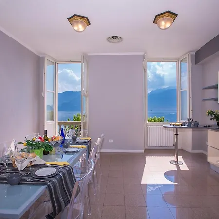 Sleeps 6 Air Con Lägenhet